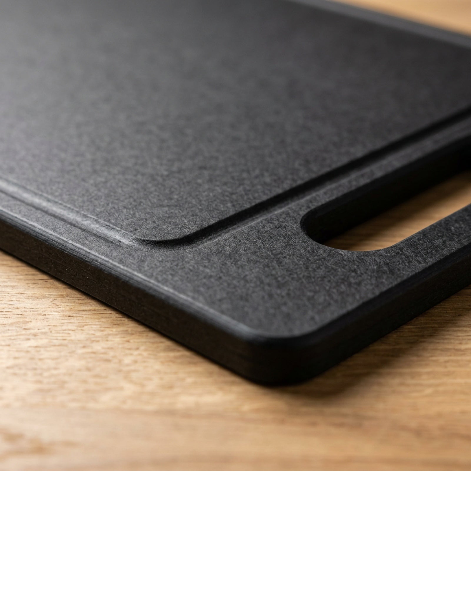 Mossl Paper Fibre Composite Cutting Board 38 x 27 cm Black - Detail view